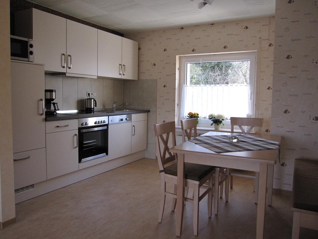 Ferienwohnung Schoenhense メーデバッハ エクステリア 写真
