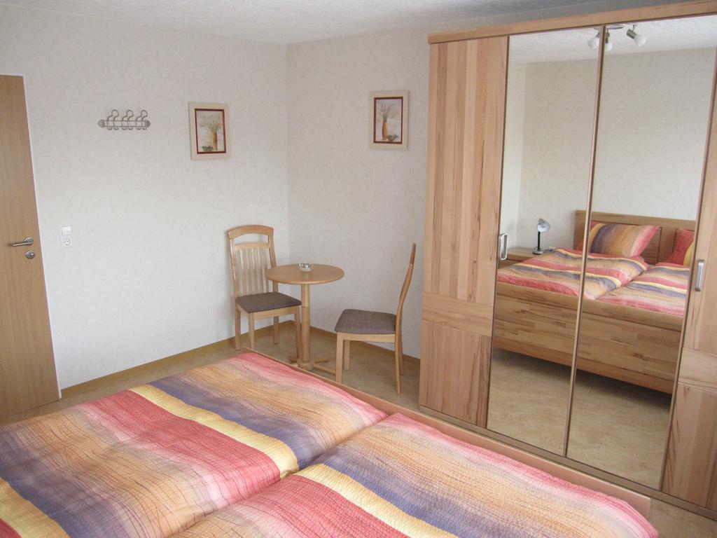 Ferienwohnung Schoenhense メーデバッハ エクステリア 写真